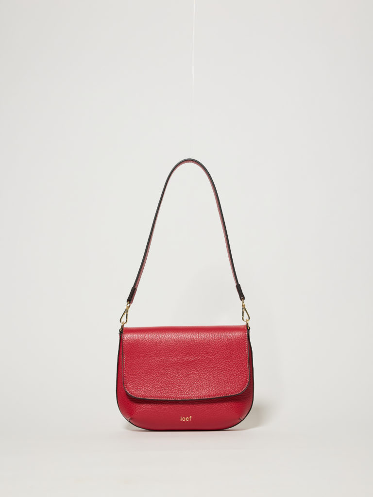 New Lia in pelle martellata amaranto