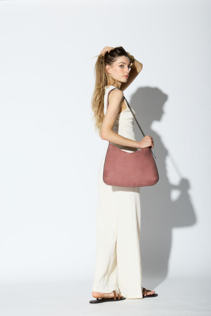 Ingrid  hobo bag in nabuk rosa tramonto