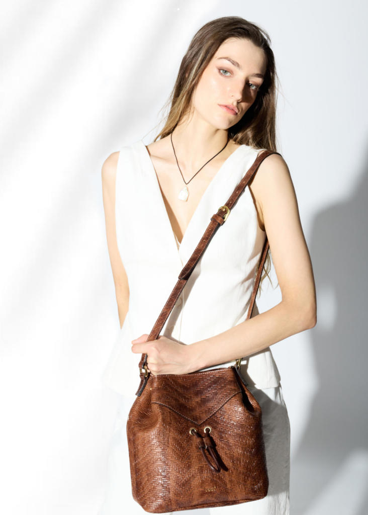 Nina secchiello in pelle stampa intreccio color cognac